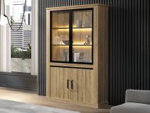 Vitrinekast TIBOR 4 deuren franse eik met led